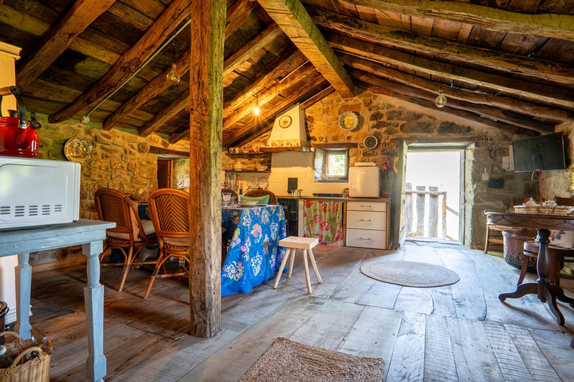 Vivienda Pasiega Lo Lucas 1920 San Roque de Riomiera Екстер'єр фото